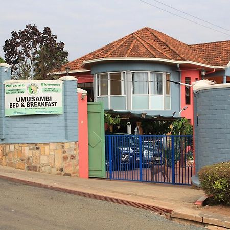 Umusambi B&B Кигали Экстерьер фото